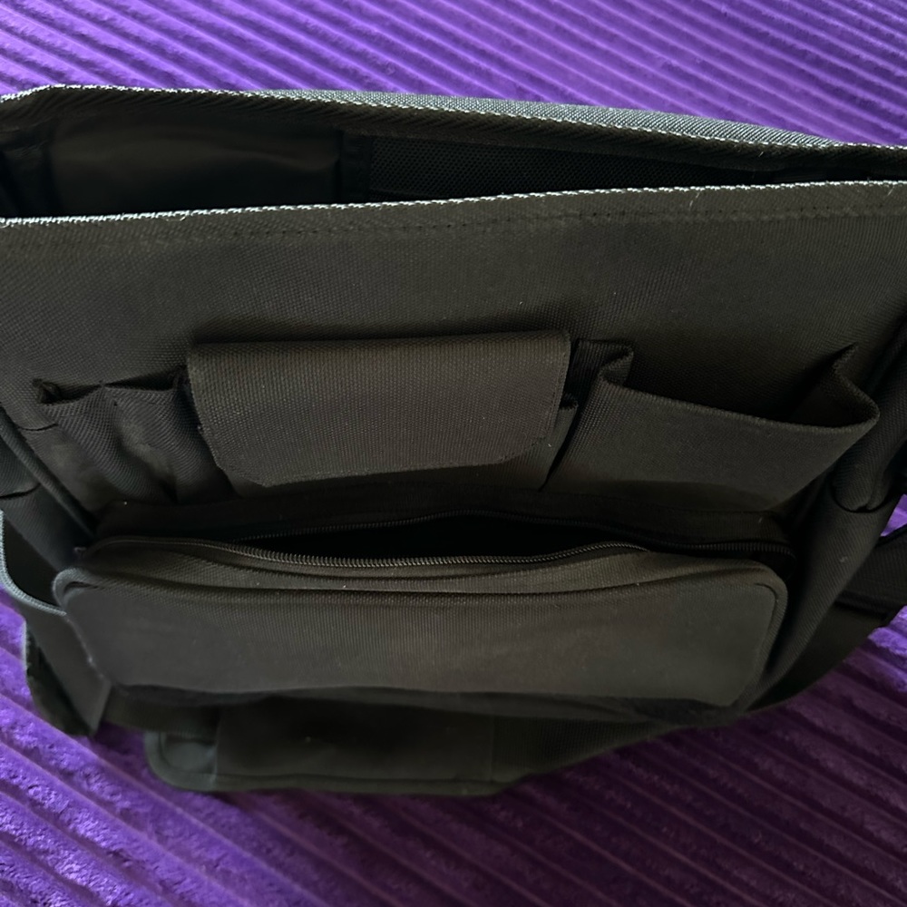 Work/Computer bag - Picture 3 of 6
